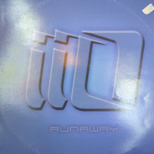 Load image into Gallery viewer, iiO - Runaway (12&quot; Single) Label 541 (#541416 501349)
